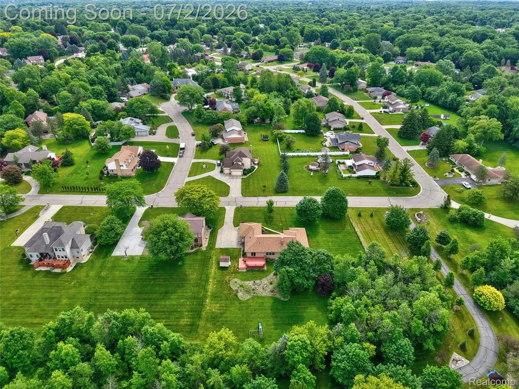 1225 Old Timber Trail Flint Charter Township MI 48532