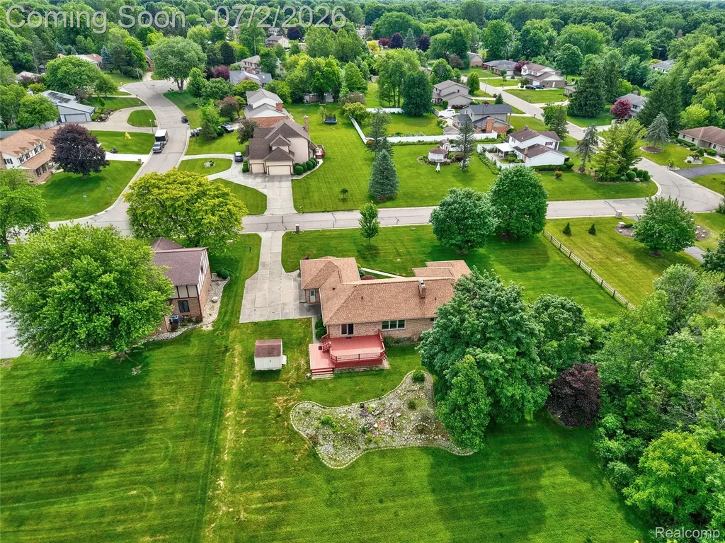 1225 Old Timber Trail Flint Charter Township MI 48532