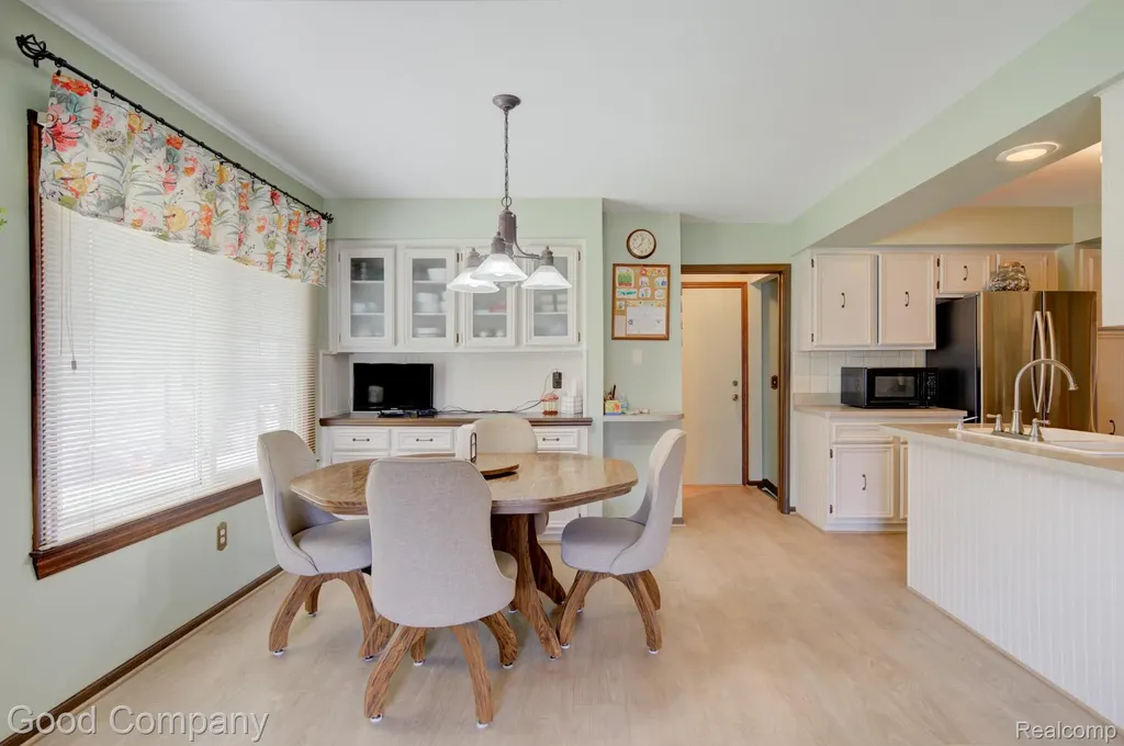 14137 Bangor Drive Sterling Heights City MI 48313