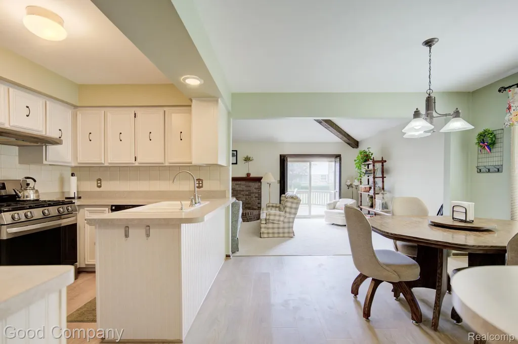 14137 Bangor Drive Sterling Heights City MI 48313