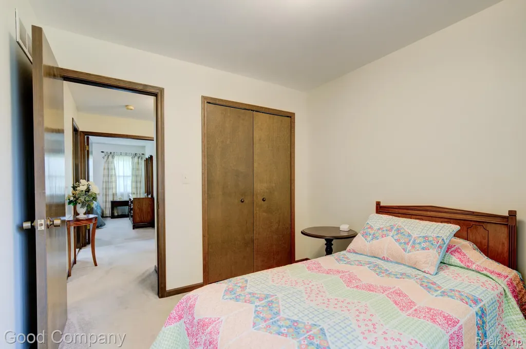 14137 Bangor Drive Sterling Heights City MI 48313