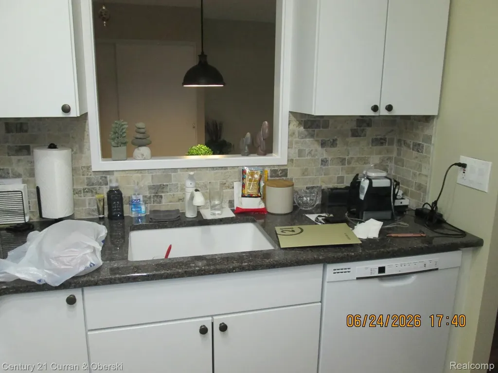 21800 Morley Avenue Dearborn City MI 48124