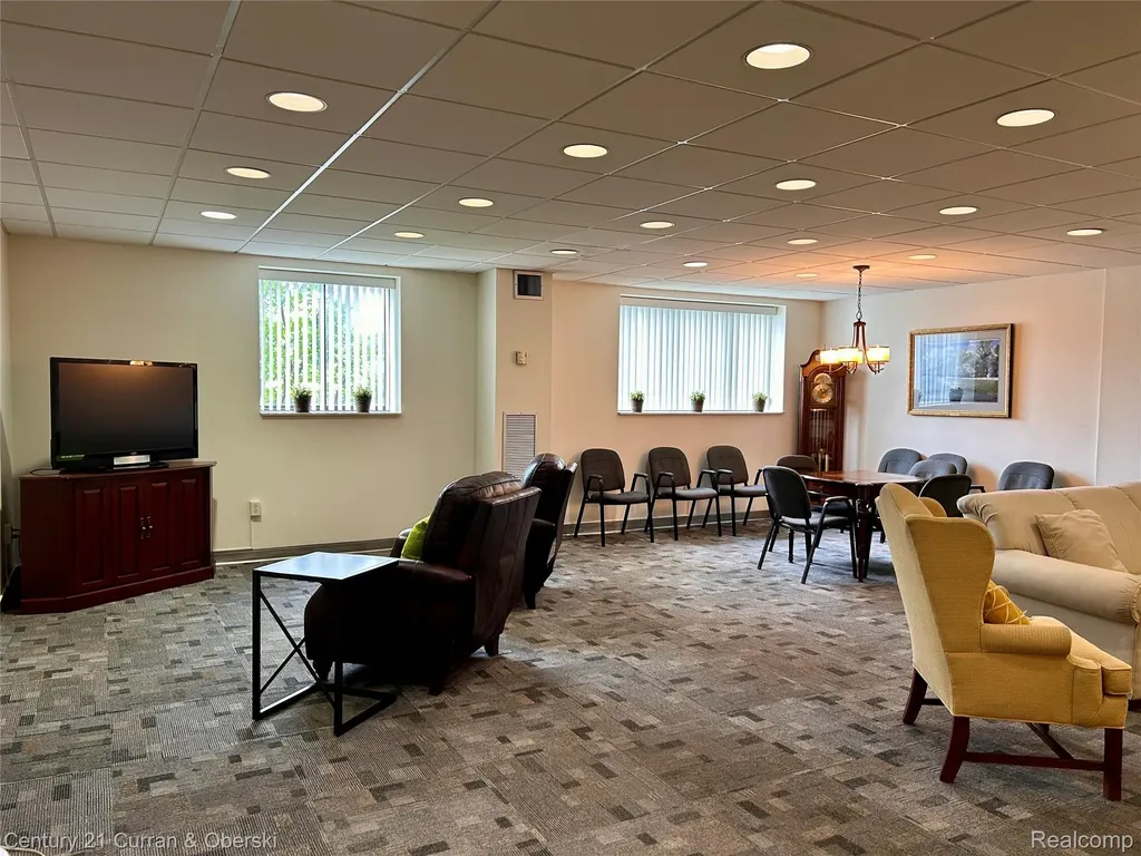21800 Morley Avenue Dearborn City MI 48124
