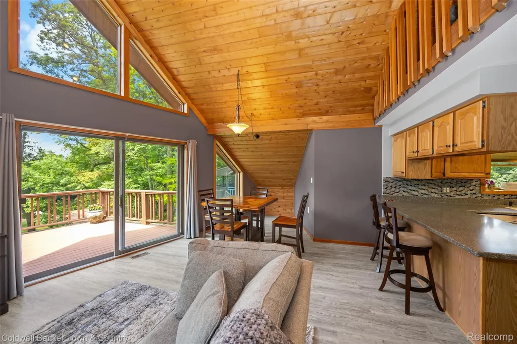 4583 Cornwell Lane Hamburg Township MI 48189