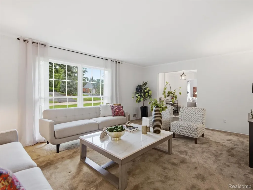 4367 Yorktown Drive West Bloomfield Charter Township MI 48323