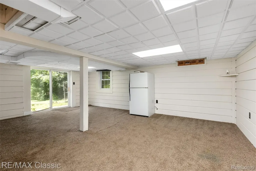 4268 Covered Bridge Road Bloomfield Charter Township MI 48302