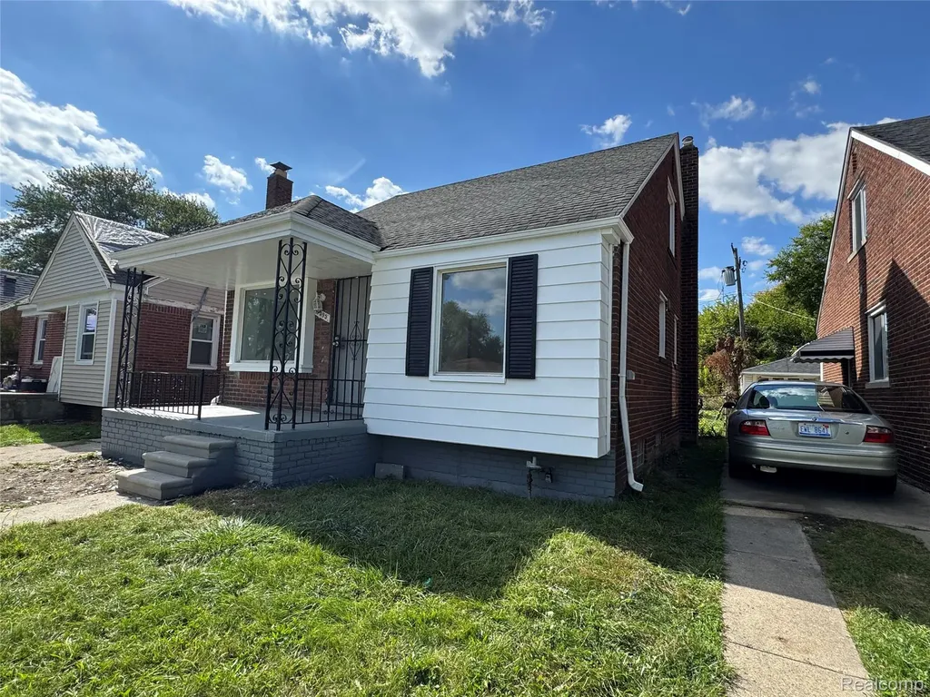 19395 Fairport Street Detroit City MI 48205