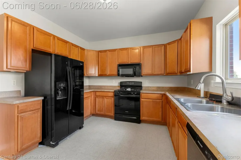 30537 Linden Court Flat Rock City MI 48134