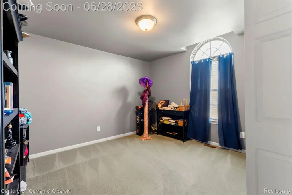 30537 Linden Court Flat Rock City MI 48134