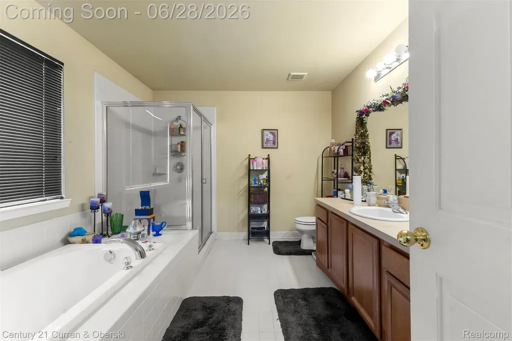 30537 Linden Court Flat Rock City MI 48134
