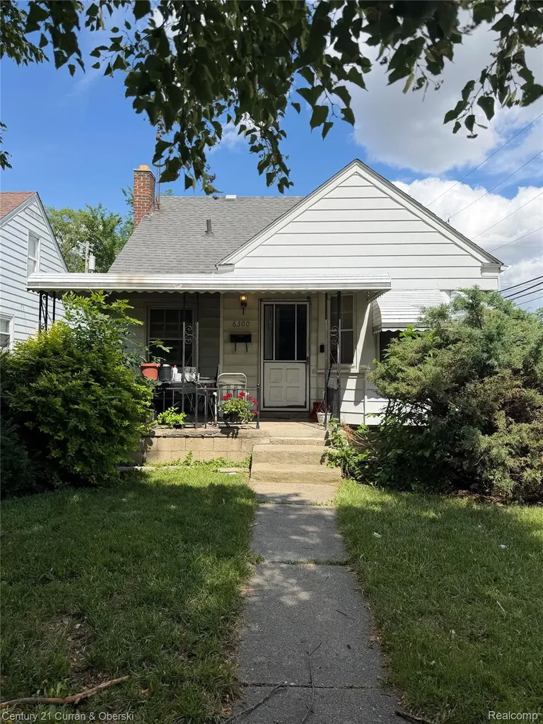 6300 Minock Street Detroit City MI 48228