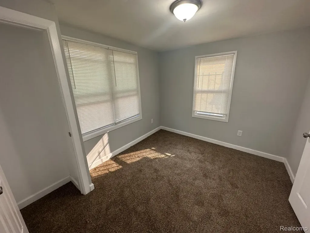 7087 Chatfield Street Detroit City MI 48209