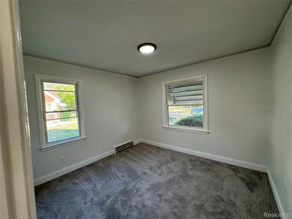 10487 Duprey Street Detroit City MI 48224