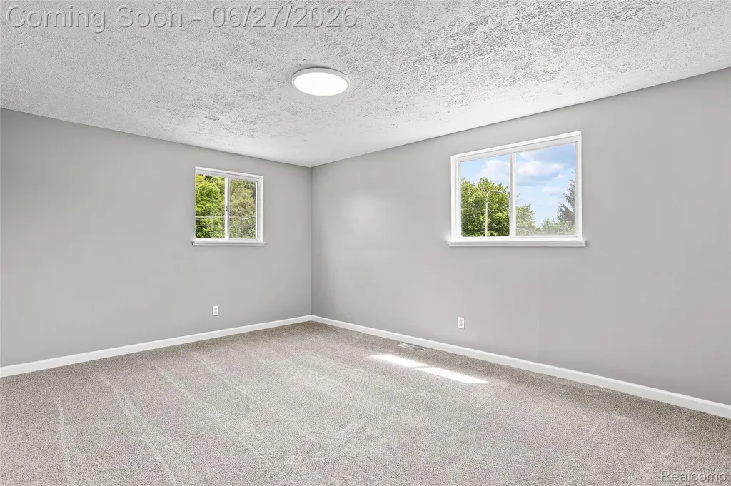 120 S Marie Street Westland City MI 48186