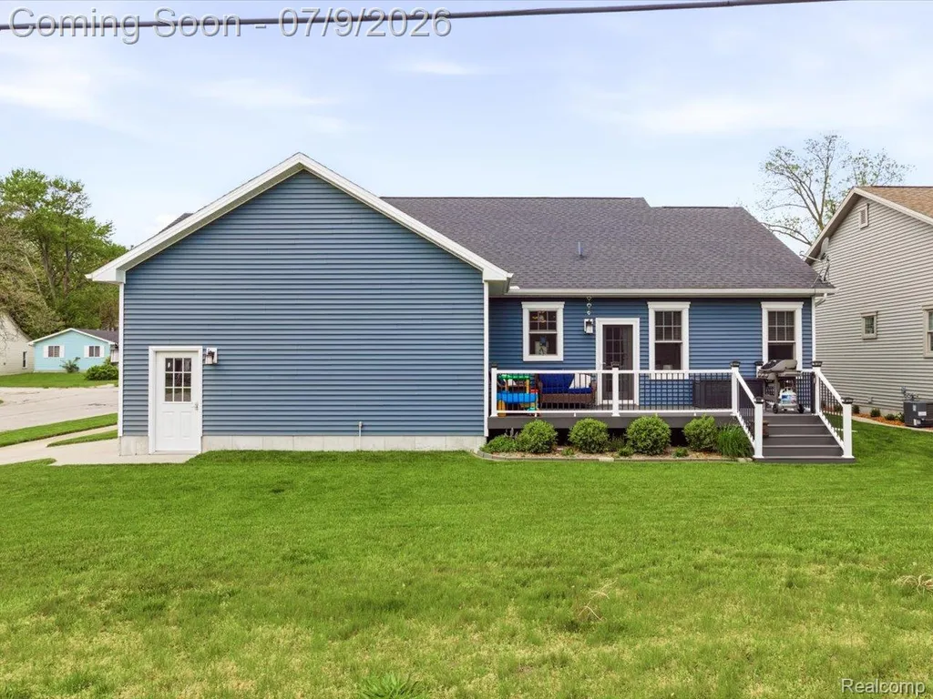 2600 Armour Street Port Huron City MI 48060