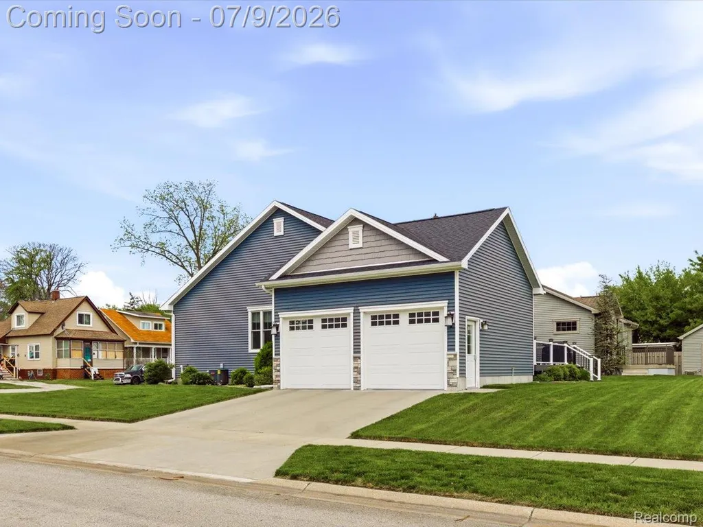 2600 Armour Street Port Huron City MI 48060