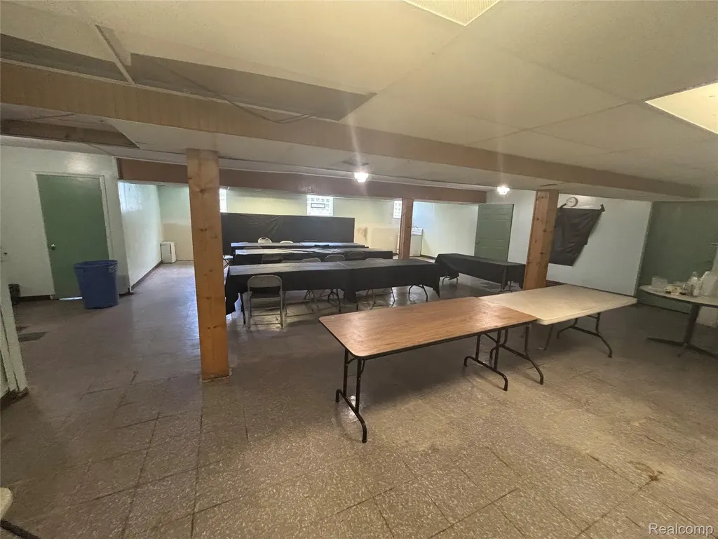 10510 Sterritt Street Detroit City MI 48213