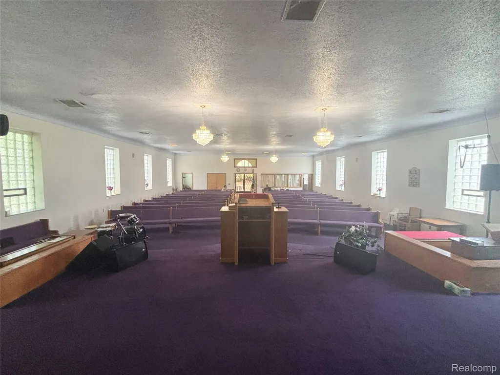 10510 Sterritt Street Detroit City MI 48213