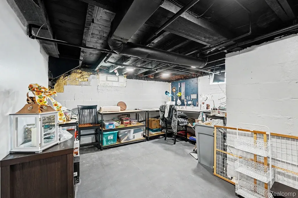 8215 Clinton River Road Sterling Heights City MI 48314