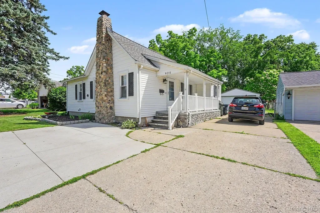 8215 Clinton River Road Sterling Heights City MI 48314