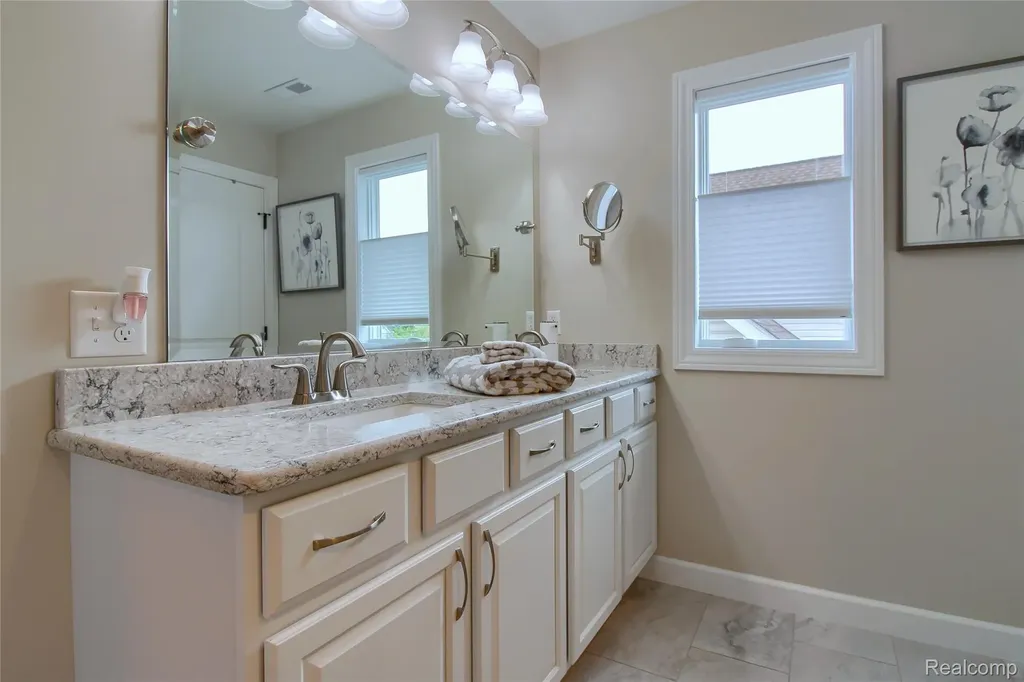 526 Plum Street Wyandotte City MI 48192
