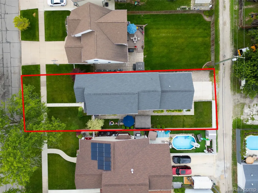 526 Plum Street Wyandotte City MI 48192