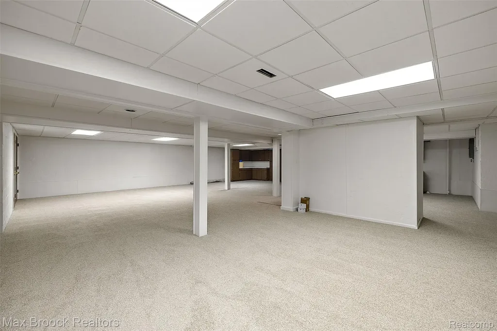 3546 Bloomfield Club Drive Bloomfield Charter Township MI 48301
