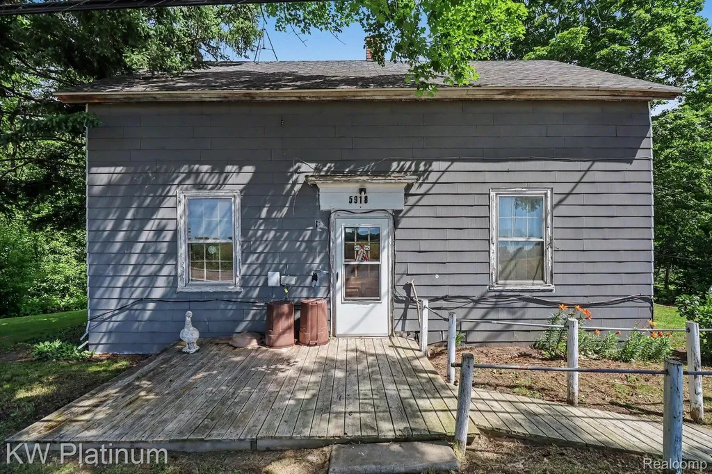 5918 Jeddo Road Grant Township MI 48032