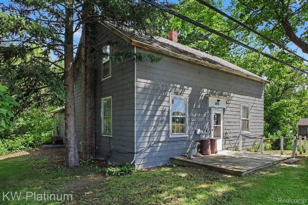 5918 Jeddo Road Grant Township MI 48032