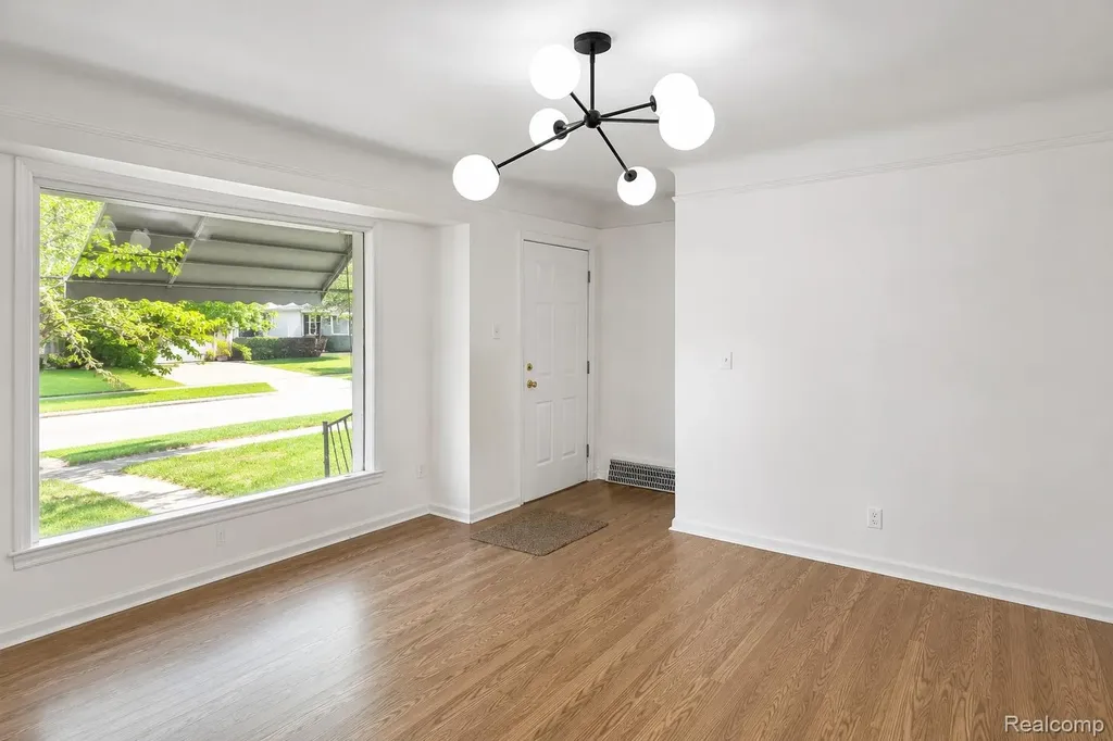 12087 Heyden Street Detroit City MI 48228