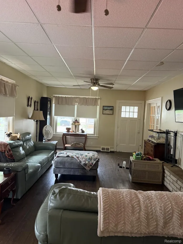 374 Woodworth Street Marine City City MI 48039