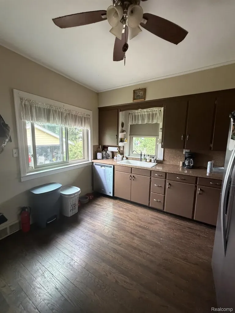 374 Woodworth Street Marine City City MI 48039