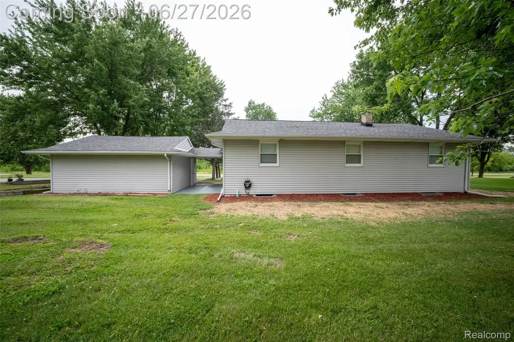 10086 N Lewis Road Thetford Township MI 48420