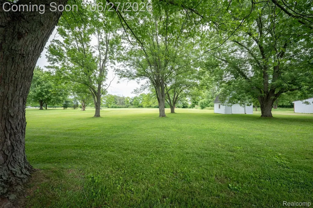 10086 N Lewis Road Thetford Township MI 48420