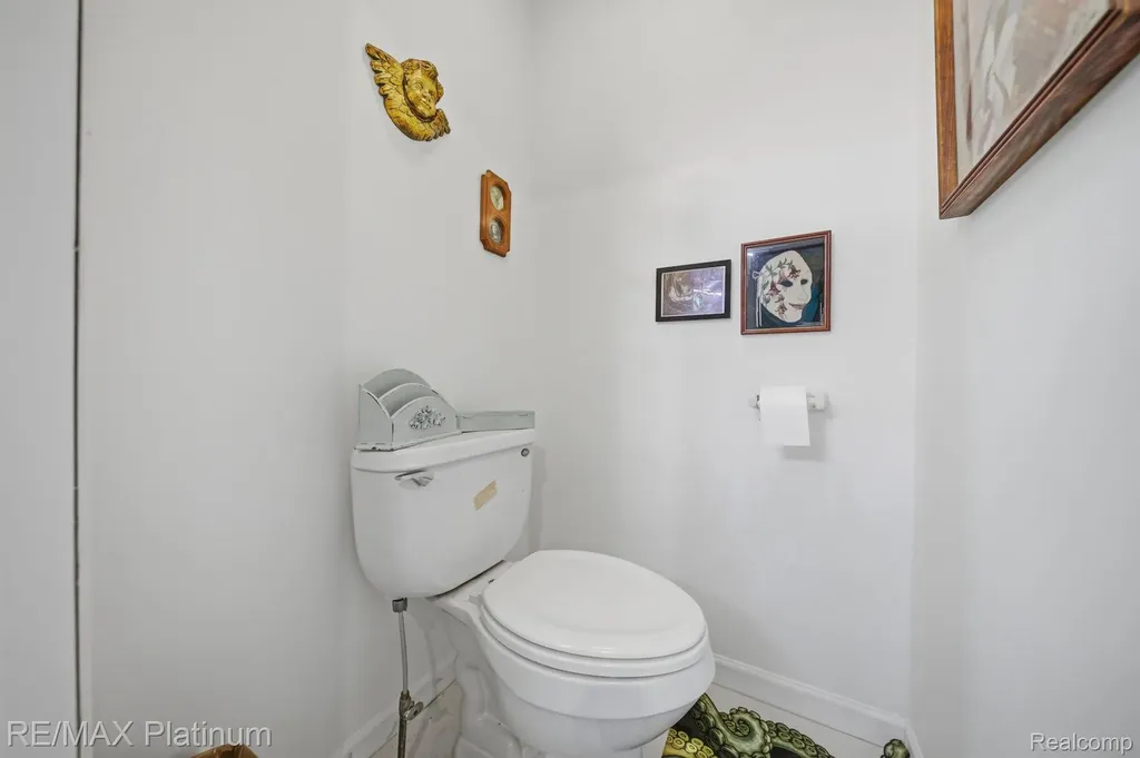 5630 Glen Echo Drive Genoa Township MI 48843