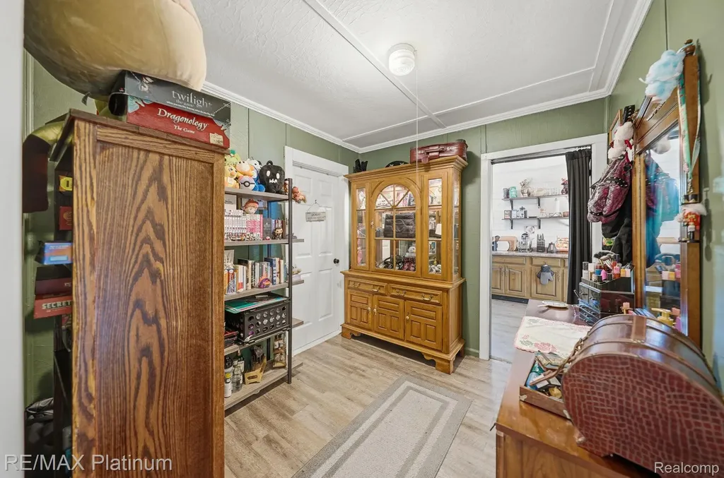 5630 Glen Echo Drive Genoa Township MI 48843