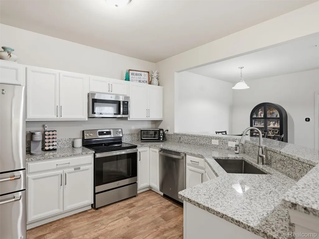 21936 Andover Drive Macomb Township MI 48042
