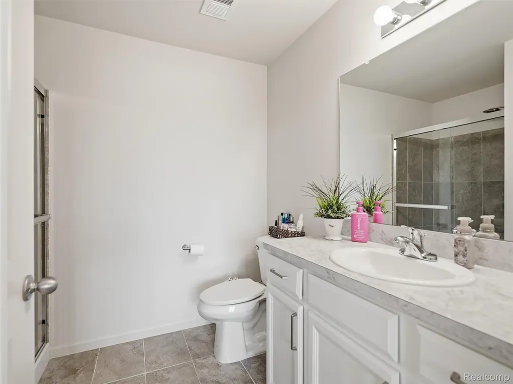 21936 Andover Drive Macomb Township MI 48042