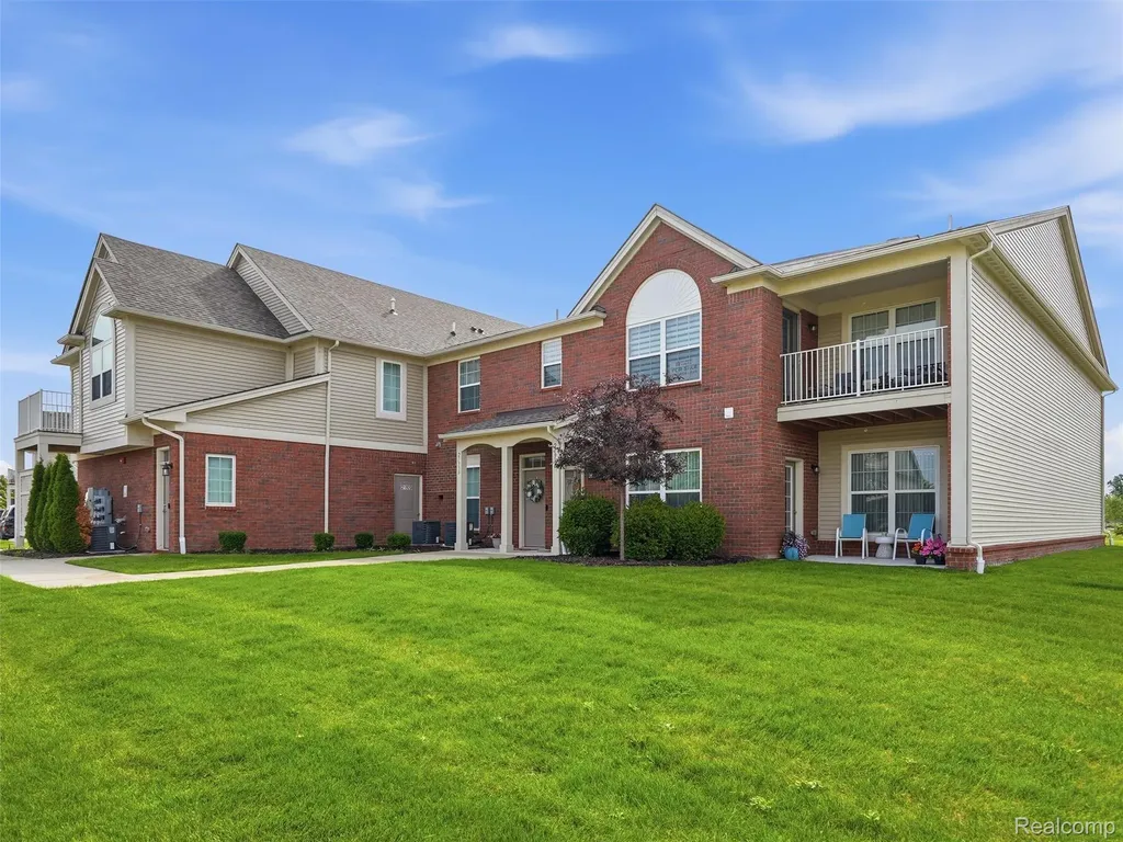 21936 Andover Drive Macomb Township MI 48042