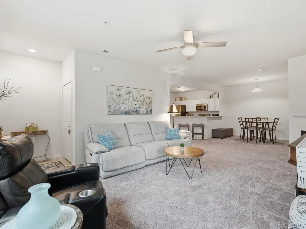 21936 Andover Drive Macomb Township MI 48042