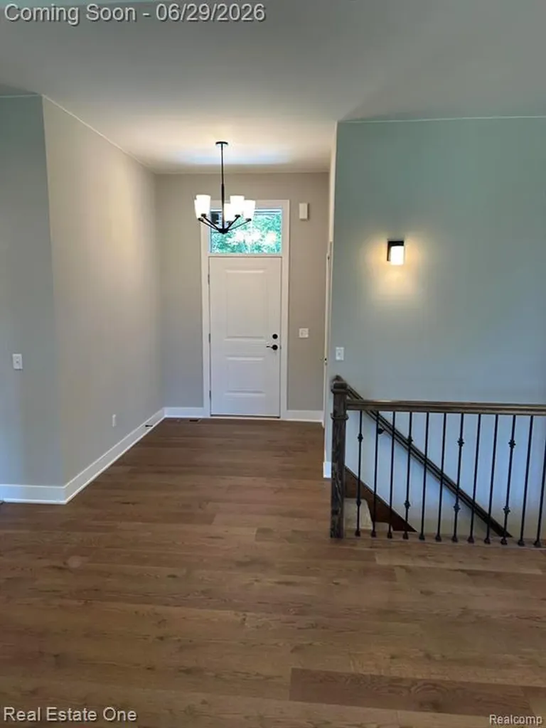 50402 Oakbrooke Drive E Chesterfield Township MI 48047