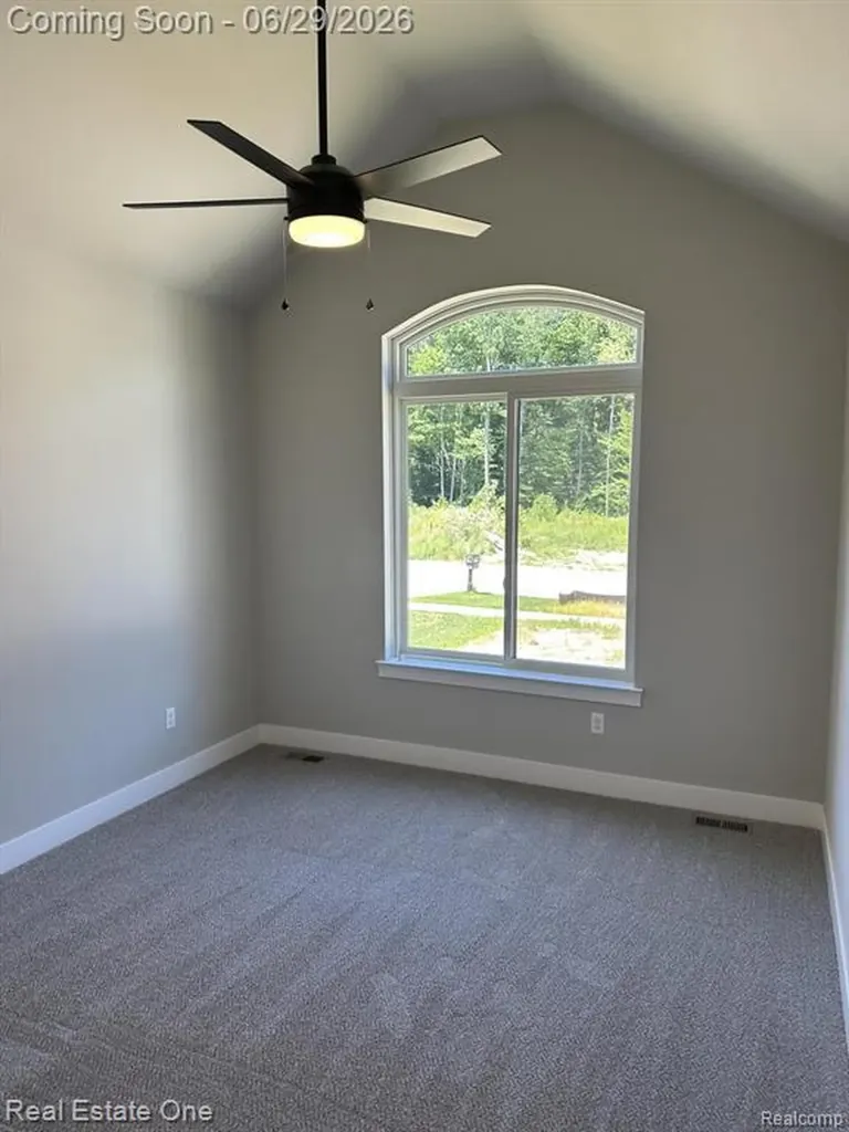 50402 Oakbrooke Drive E Chesterfield Township MI 48047