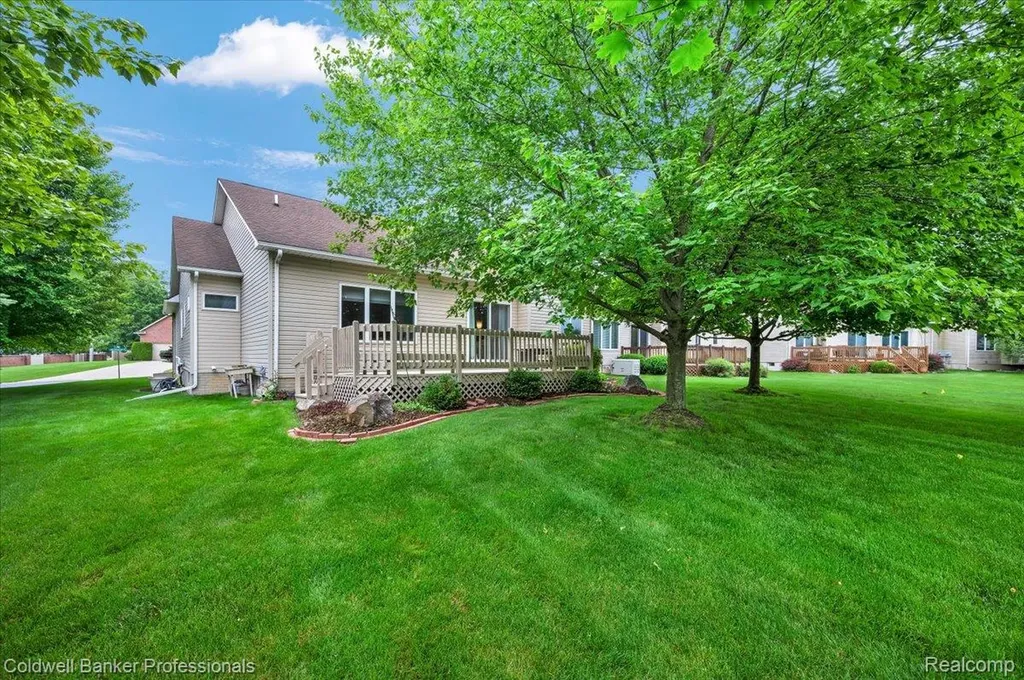 1518 Wildwood Court Flint Charter Township MI 48532