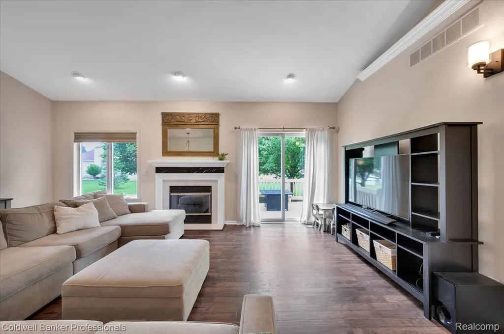 1518 Wildwood Court Flint Charter Township MI 48532