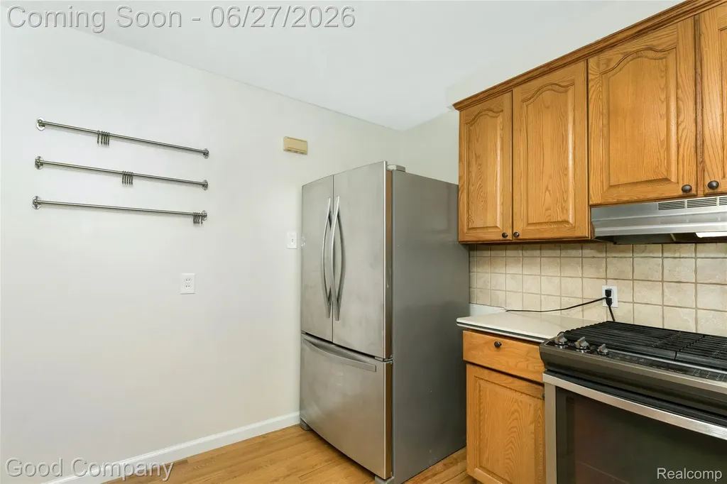 880 Notre Dame Street Grosse Pointe City MI 48230