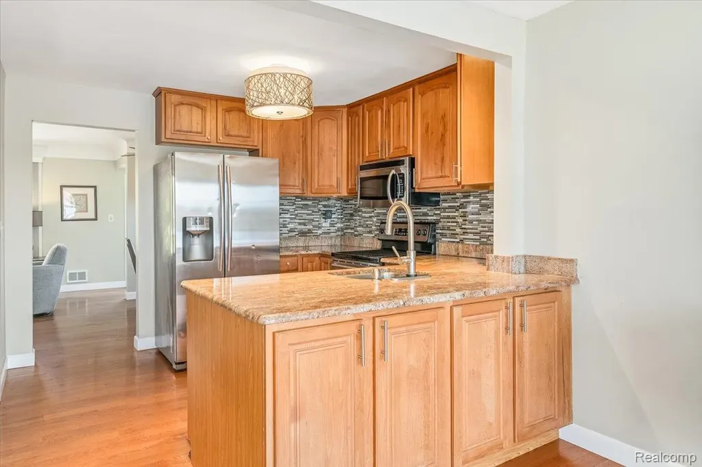 47969 Merle Court Van Buren Charter Township MI 48111