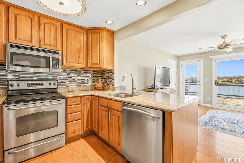 47969 Merle Court Van Buren Charter Township MI 48111