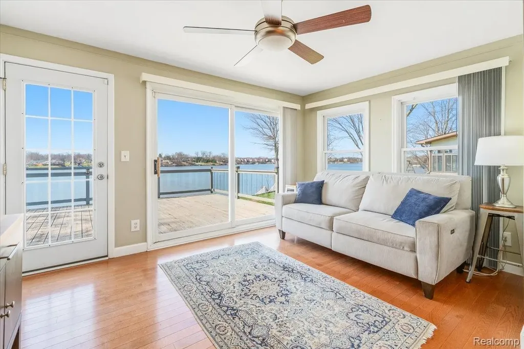 47969 Merle Court Van Buren Charter Township MI 48111