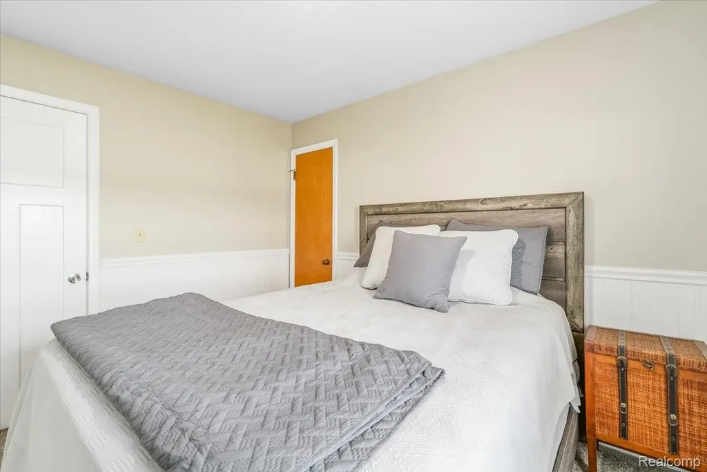 47969 Merle Court Van Buren Charter Township MI 48111