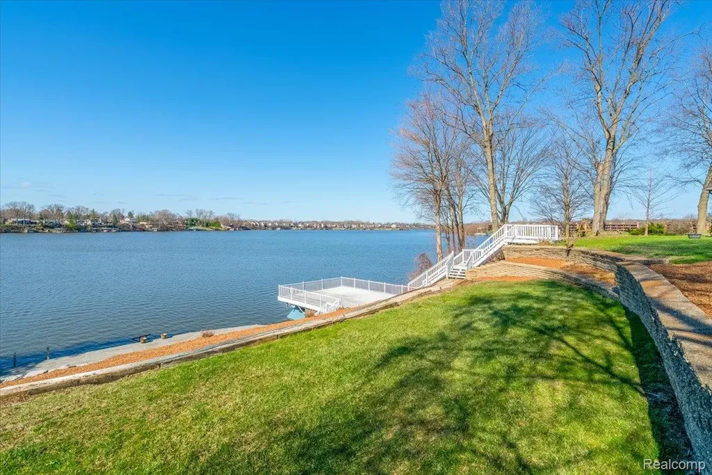 47969 Merle Court Van Buren Charter Township MI 48111